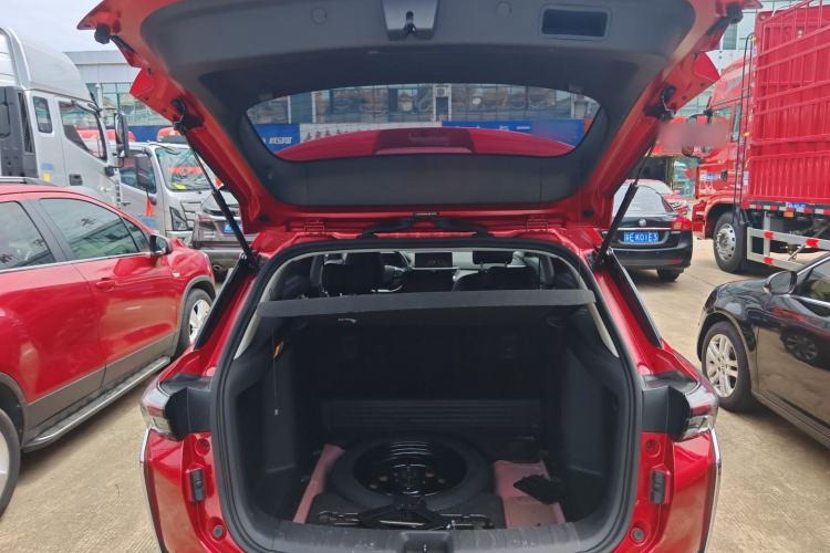 Used Dongfeng Aeolus Yixuan GS 2020 230T Automatic Yueyu Version Trunk