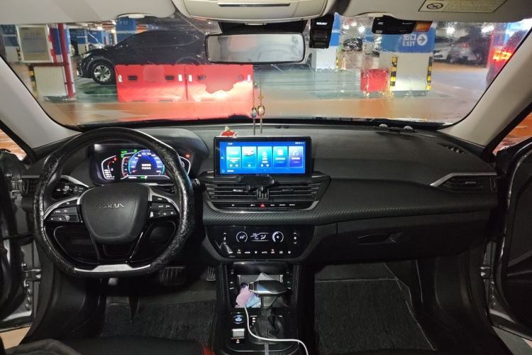Used Dongfeng Aeolus Yixuan GS 2020 230T Automatic Cool Edition Center Console