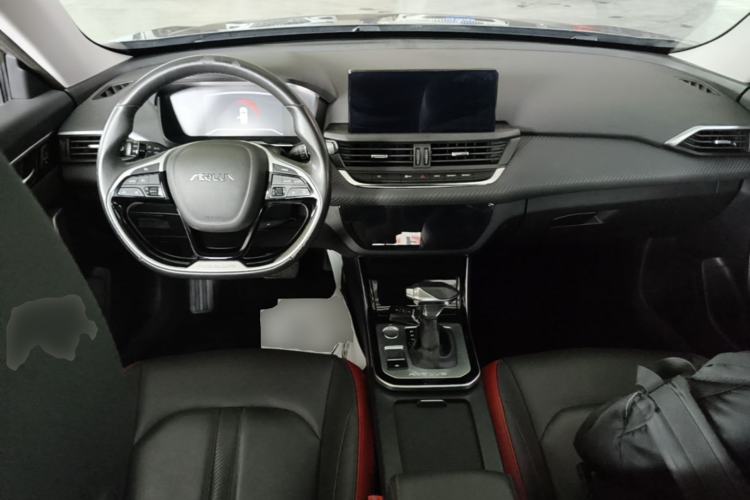 Used Dongfeng Aeolus Yixuan GS 2020 230T Automatic Cool Edition Center Console