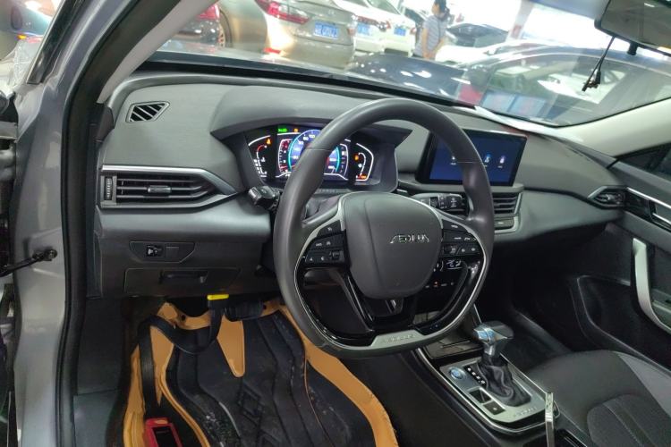 Used Dongfeng Aeolus Yixuan GS 2020 230T Automatic Yueyu Version Center Console