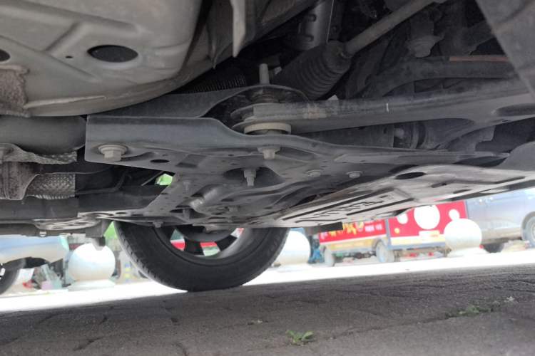 Used Dongfeng Aeolus Yixuan GS 2020 230T Automatic Yueyu Version Chassis Front Right