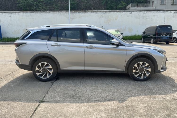 Used Dongfeng Aeolus Yixuan GS 2020 230T Automatic Cool Edition Exterior 2
