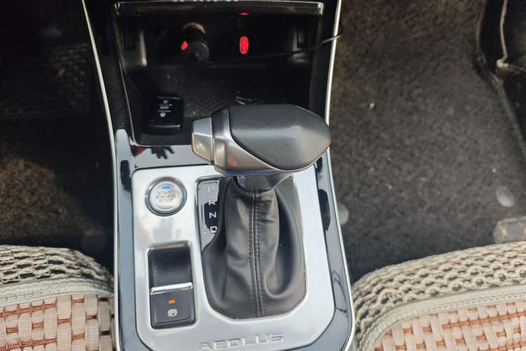 Used Dongfeng Aeolus Yixuan GS 2020 230T Automatic Yueyu Version Gear Lever