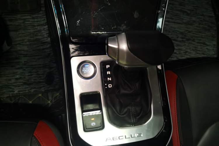 Used Dongfeng Aeolus Yixuan GS 2020 230T Automatic Cool Edition Gear Lever