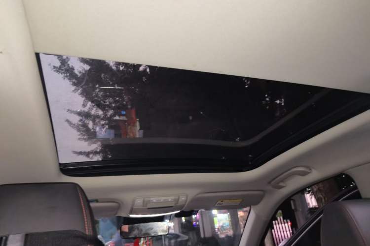 Used Dongfeng Aeolus Yixuan GS 2020 230T Automatic Cool Edition Headliner