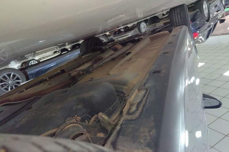 Used Dongfeng Aeolus Yixuan GS 2020 230T Automatic Yueyu Version Left Side Sill