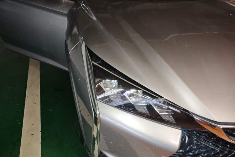 Used Dongfeng Aeolus Yixuan GS 2020 230T Automatic Cool Edition Right Front Headlight