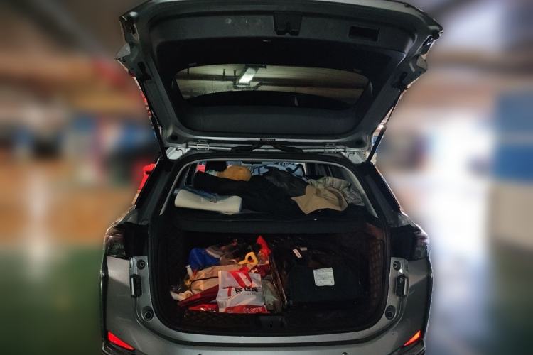 Used Dongfeng Aeolus Yixuan GS 2020 230T Automatic Cool Edition Trunk