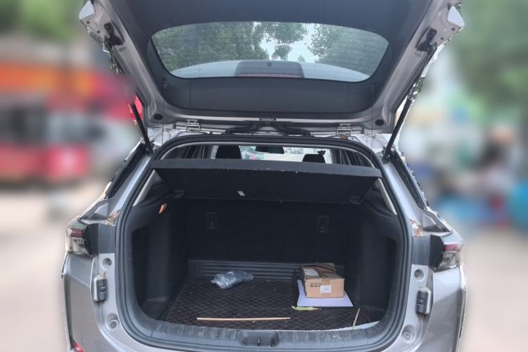 Used Dongfeng Aeolus Yixuan GS 2020 230T Automatic Yueyu Version Trunk