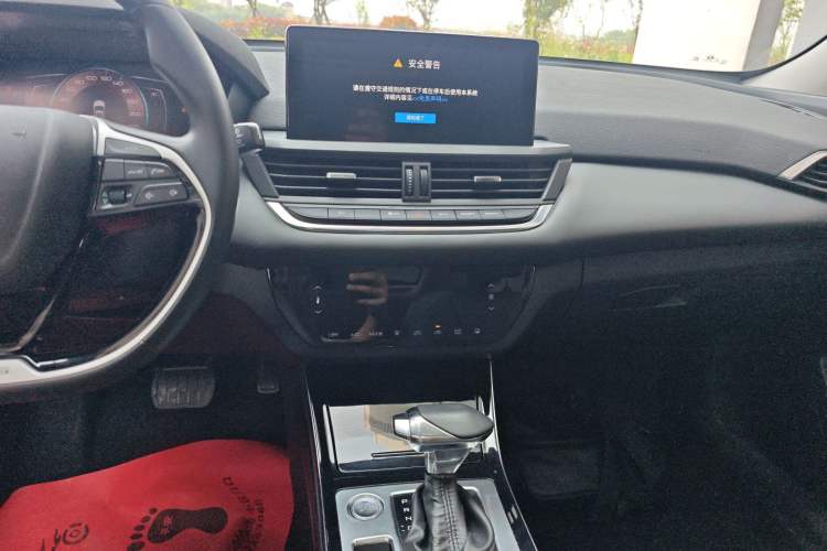 Used Dongfeng Aeolus Yixuan GS 2020 230T Automatic Yueyu Version Audio And AC Panel