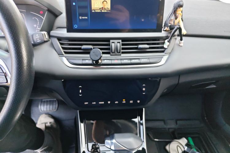 Used Dongfeng Aeolus Yixuan GS 2020 230T Automatic Yueyu Version Audio And AC Panel