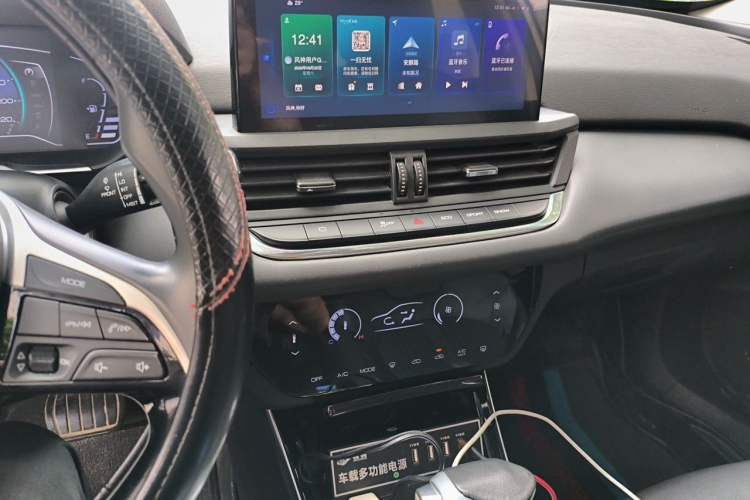 Used Dongfeng Aeolus Yixuan GS 2020 230T Automatic Yueyu Version Audio And AC Panel