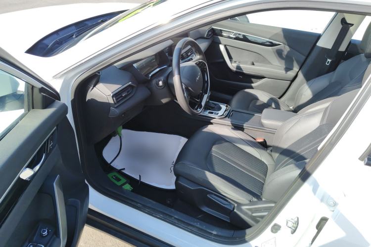 Used Dongfeng Aeolus Yixuan GS 2020 230T Automatic Yueyu Version Driver Seat