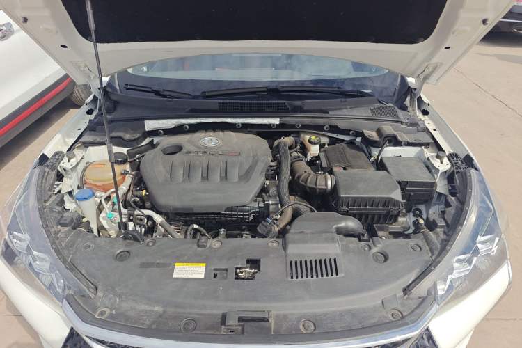 Used Dongfeng Aeolus Yixuan GS 2020 230T Automatic Cool Edition Engine Bay