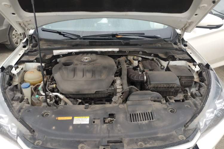 Used Dongfeng Aeolus Yixuan GS 2020 230T Automatic Cool Edition Engine Bay