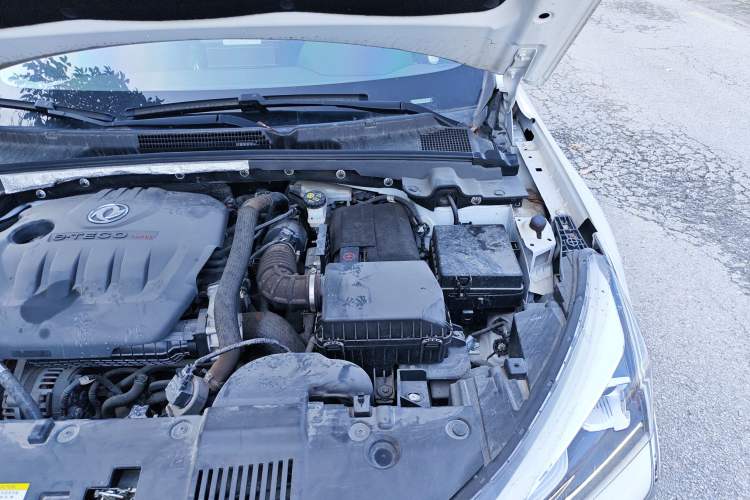Used Dongfeng Aeolus Yixuan GS 2020 230T Automatic Yueyu Version Engine Bay Left