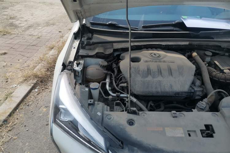 Used Dongfeng Aeolus Yixuan GS 2020 230T Automatic Yueyu Version Engine Bay Right