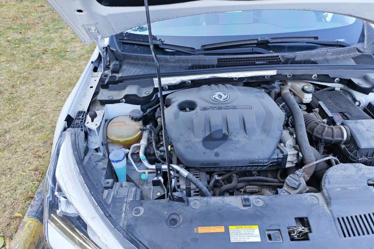 Used Dongfeng Aeolus Yixuan GS 2020 230T Automatic Yueyu Version Engine Bay Right