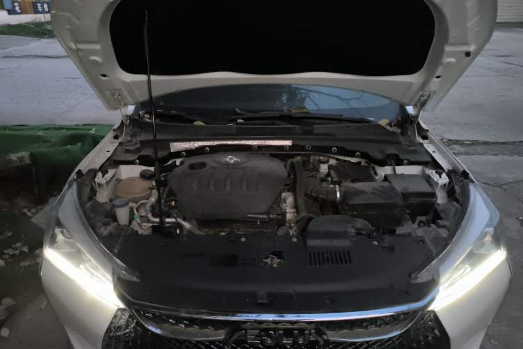 Used Dongfeng Aeolus Yixuan GS 2020 230T Automatic Yueyu Version Engine Bay
