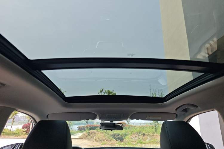 Used Dongfeng Aeolus Yixuan GS 2020 230T Automatic Yueyu Version Headliner
