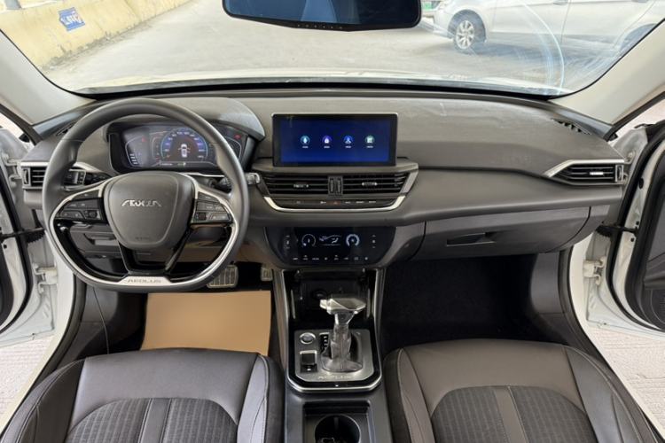 Used Dongfeng Aeolus Yixuan GS 2020 230T Automatic Yueyu Version Interior 2