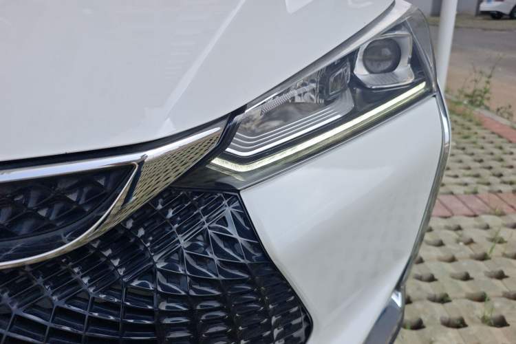 Used Dongfeng Aeolus Yixuan GS 2020 230T Automatic Yueyu Version Left Front Headlight