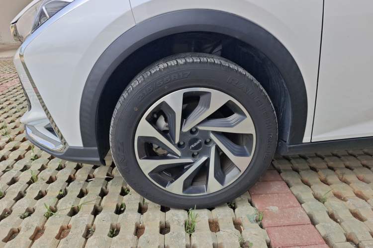 Used Dongfeng Aeolus Yixuan GS 2020 230T Automatic Yueyu Version Left Front Wheel Hub