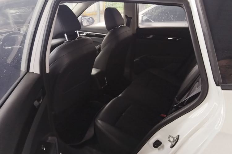 Used Dongfeng Aeolus Yixuan GS 2020 230T Automatic Yueyu Version Left Rear Seat