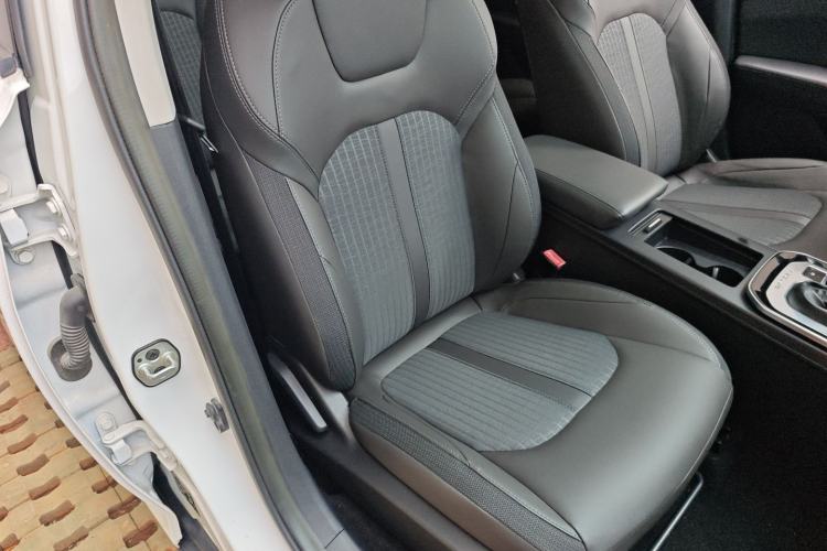 Used Dongfeng Aeolus Yixuan GS 2020 230T Automatic Yueyu Version Right Front Seat