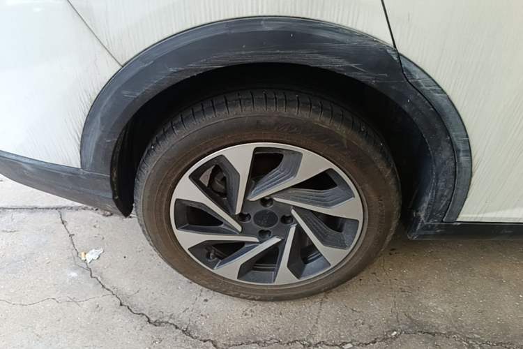 Used Dongfeng Aeolus Yixuan GS 2020 230T Automatic Yueyu Version Right Rear Wheel Hub