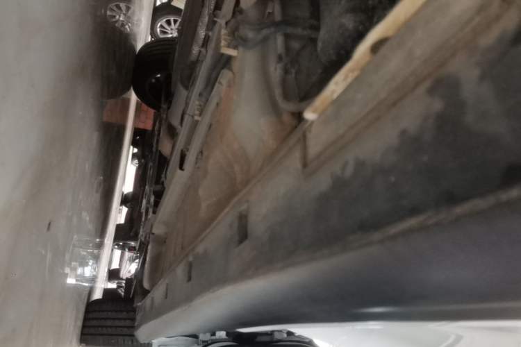 Used Dongfeng Aeolus Yixuan GS 2020 230T Automatic Yueyu Version Right Side Sill