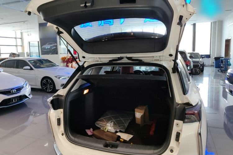Used Dongfeng Aeolus Yixuan GS 2020 230T Automatic Yueyu Version Trunk