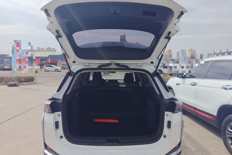 Used Dongfeng Aeolus Yixuan GS 2020 230T Automatic Cool Edition Trunk