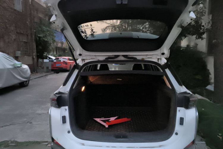 Used Dongfeng Aeolus Yixuan GS 2020 230T Automatic Yueyu Version Trunk