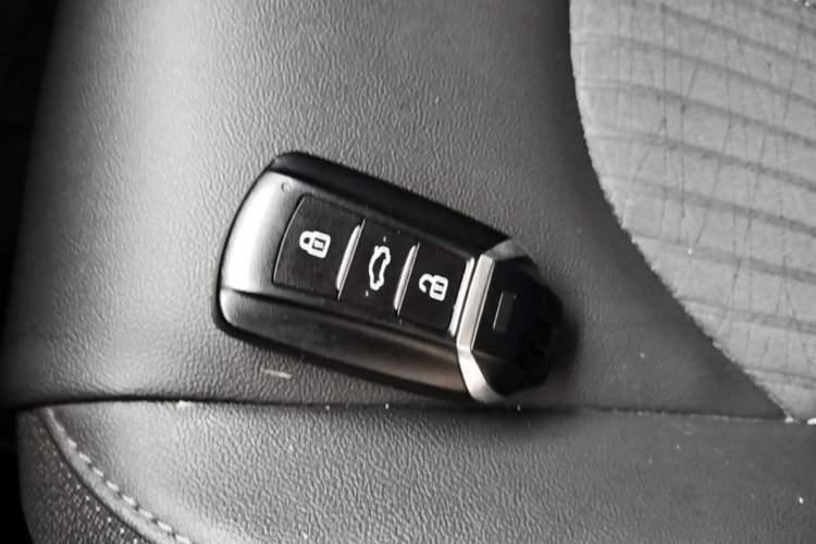 Used Dongfeng Aeolus Yixuan GS 2020 230T Automatic Yueyu Version Vehicle Key