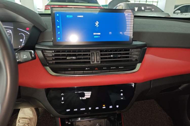 Used Dongfeng Aeolus Yixuan GS 2021 230T Automatic Zuiyao Wushu Edition Audio And AC Panel