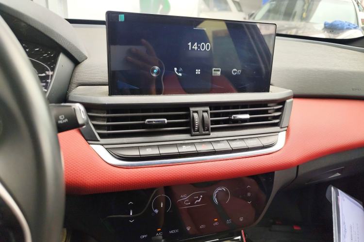 Used Dongfeng Aeolus Yixuan GS 2021 230T Automatic Zuiyao Wushu Edition Audio And AC Panel
