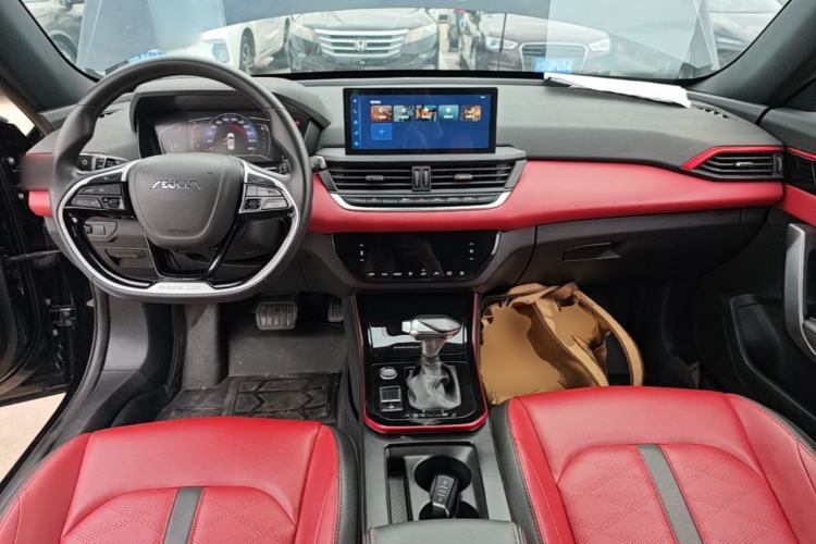 Used Dongfeng Aeolus Yixuan GS 2021 230T Automatic Zuiyao Wushu Edition Center Console