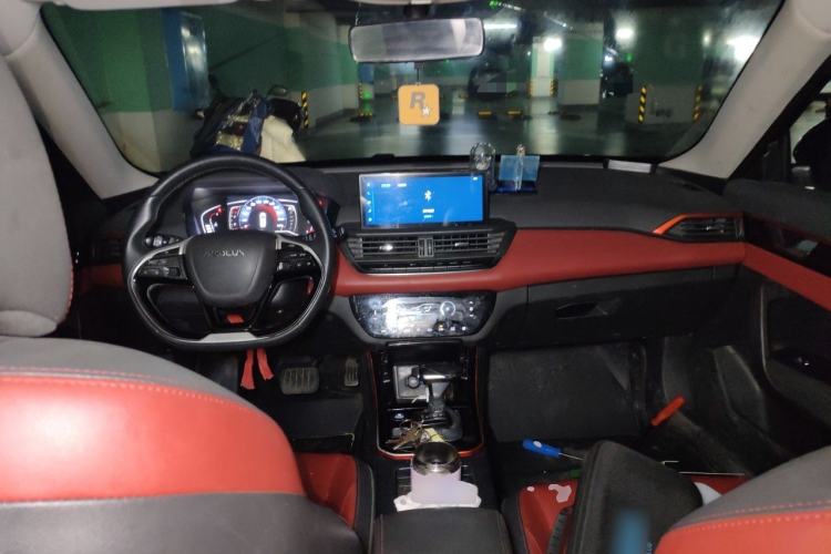 Used Dongfeng Aeolus Yixuan GS 2021 230T Automatic Star-Chasing Edition Center Console