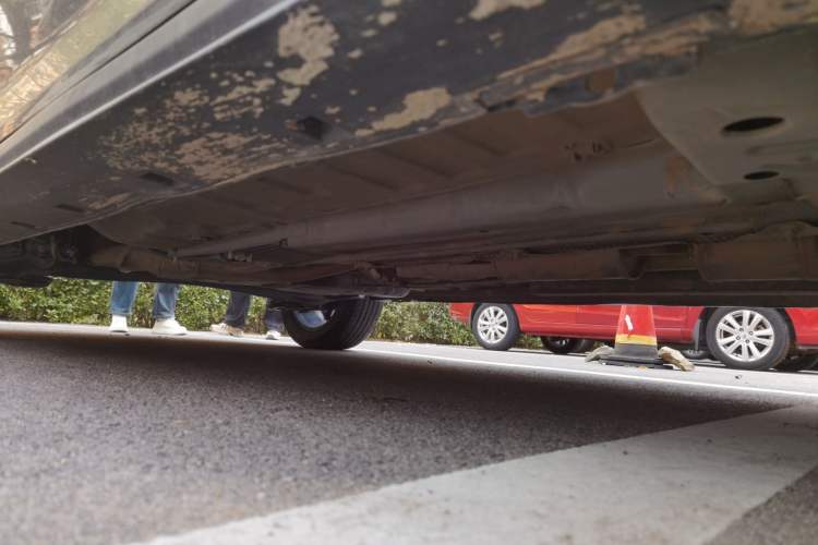 Used Dongfeng Aeolus Yixuan GS 2021 230T Automatic Zuiyao Wushu Edition Chassis Front Right