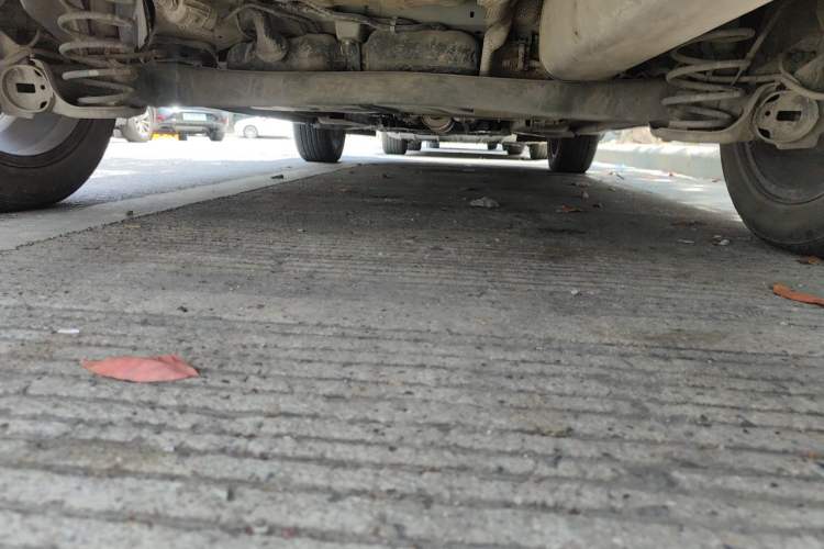 Used Dongfeng Aeolus Yixuan GS 2021 230T Automatic Chasing Moon Samurai Edition Chassis Rear