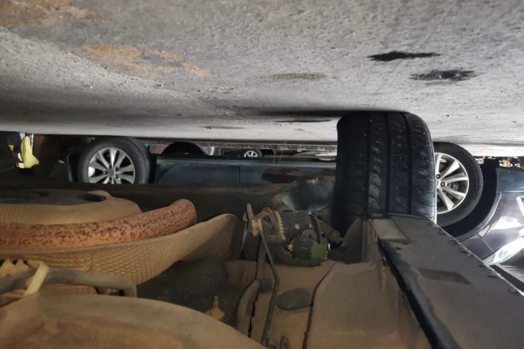 Used Dongfeng Aeolus Yixuan GS 2021 230T Automatic Star-Chasing Warrior Edition Chassis Rear Right