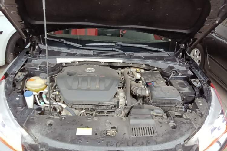 Used Dongfeng Aeolus Yixuan GS 2021 230T Automatic Star-Chasing Warrior Edition Engine Bay