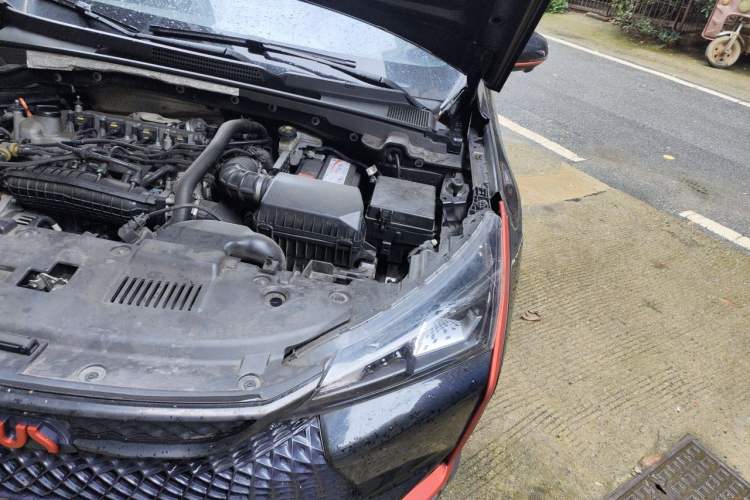 Used Dongfeng Aeolus Yixuan GS 2021 230T Automatic Zuiyao Wushu Edition Engine Bay Left