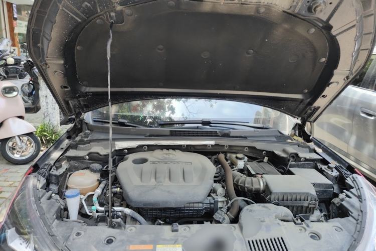 Used Dongfeng Aeolus Yixuan GS 2021 230T Automatic Chasing Moon Samurai Edition Engine Bay