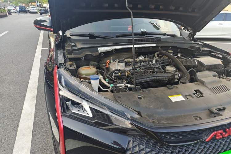 Used Dongfeng Aeolus Yixuan GS 2021 230T Automatic Zuiyao Wushu Edition Engine Bay Right