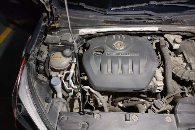 Used Dongfeng Aeolus Yixuan GS 2021 230T Automatic Star-Chasing Edition Engine Bay Right