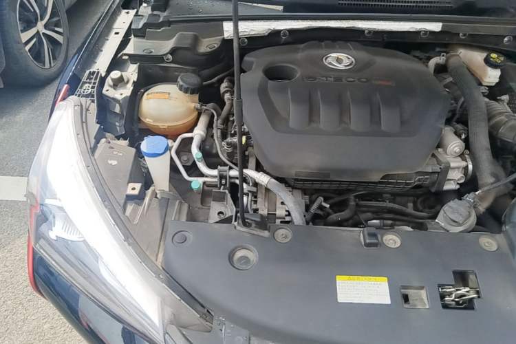 Used Dongfeng Aeolus Yixuan GS 2021 230T Automatic Star-Chasing Warrior Edition Engine Bay Right