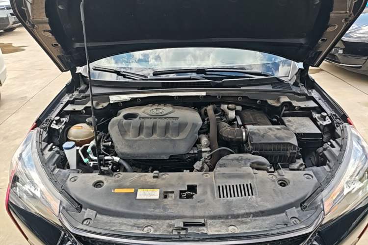 Used Dongfeng Aeolus Yixuan GS 2021 230T Automatic Zuiyao Wushu Edition Engine Bay