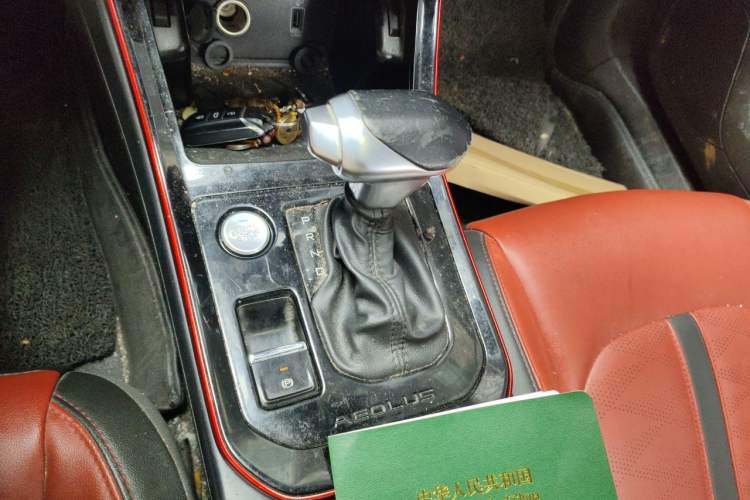 Used Dongfeng Aeolus Yixuan GS 2021 230T Automatic Zuiyao Wushu Edition Gear Lever
